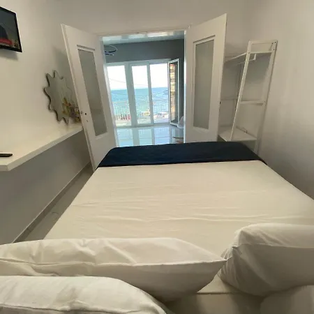 Candi Néosz Marmarász