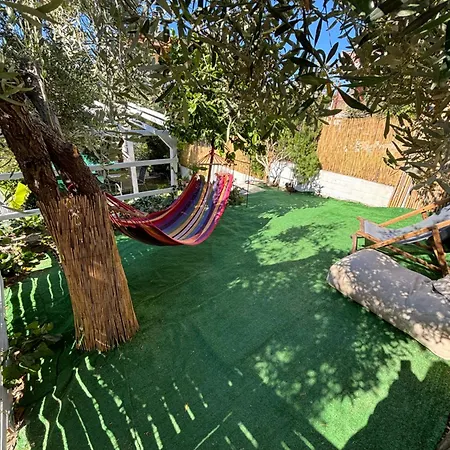 Apartman Candi Néosz Marmarász